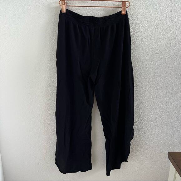 Ava Sky Black Crepe Tie Front Split Leg Pants Aloha Hawaii Boutique Medium - Picture 5 of 5